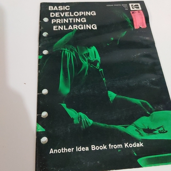 Vintage photography dark room Kodak manual & farm gates log book - Picture 2 of 9